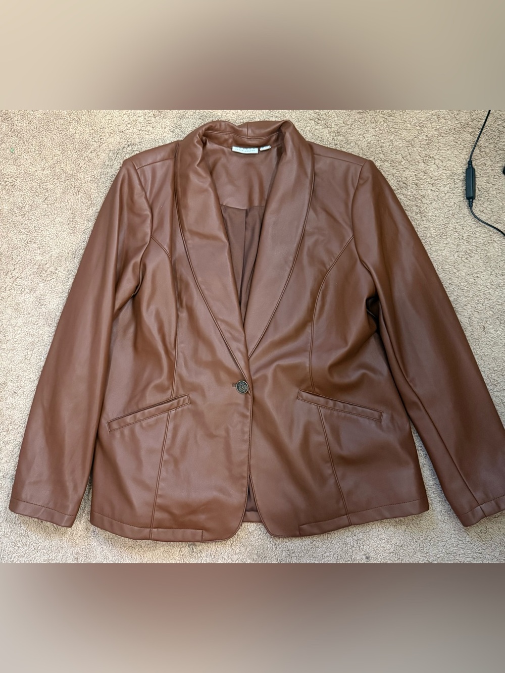 Women’s faux leather jacket Susan Graver in a petite size 16P